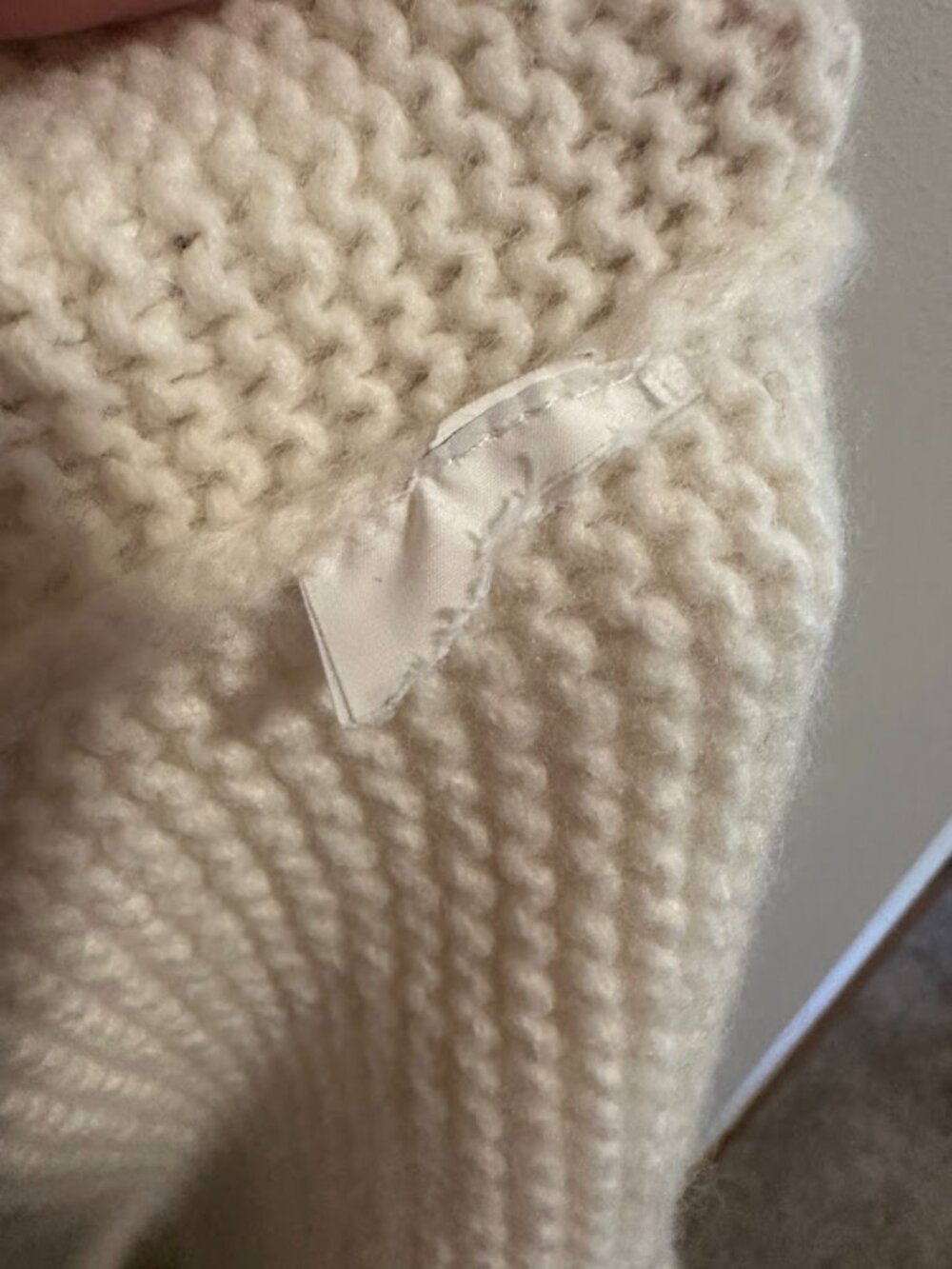 Madewell Cream Knit Cozy Soft Pullover Sweater with Sleeve Striping. Small. - Picture 5 of 6